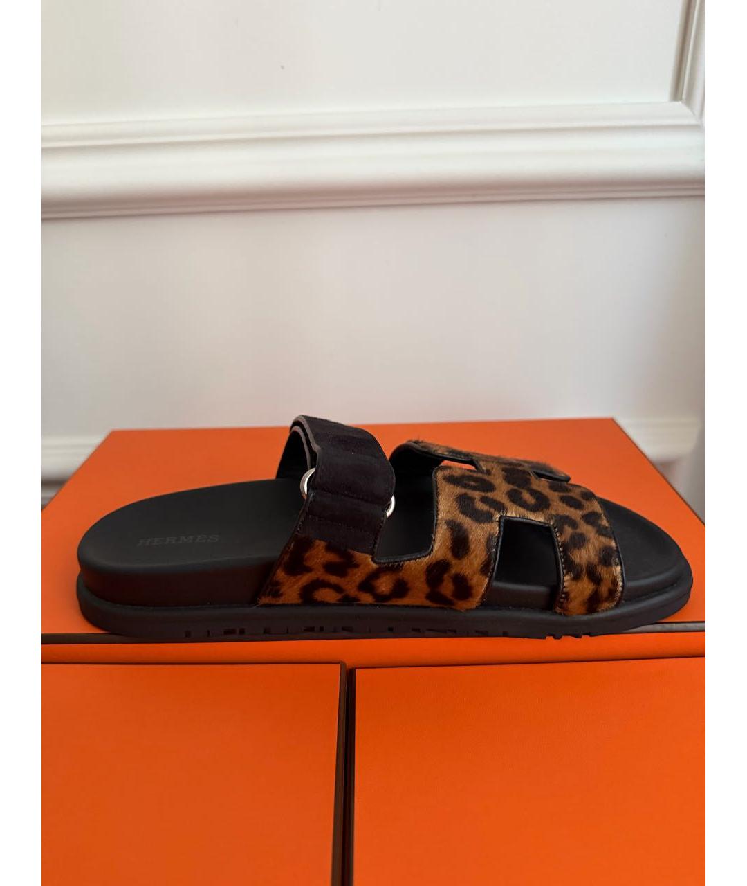 HERMES Коричневые замшевые шлепанцы, фото 7