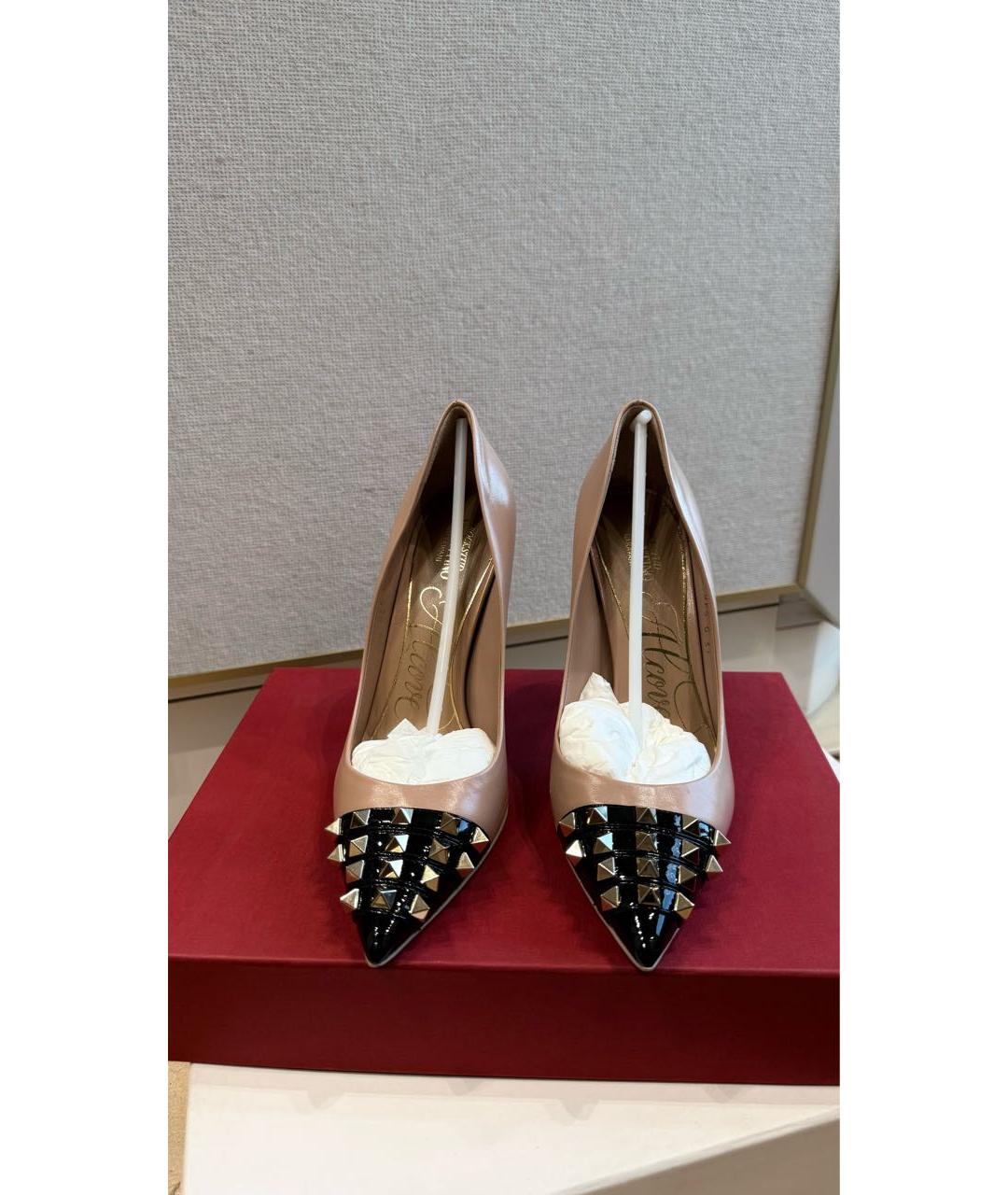 VALENTINO Бежевые кожаные туфли, фото 2