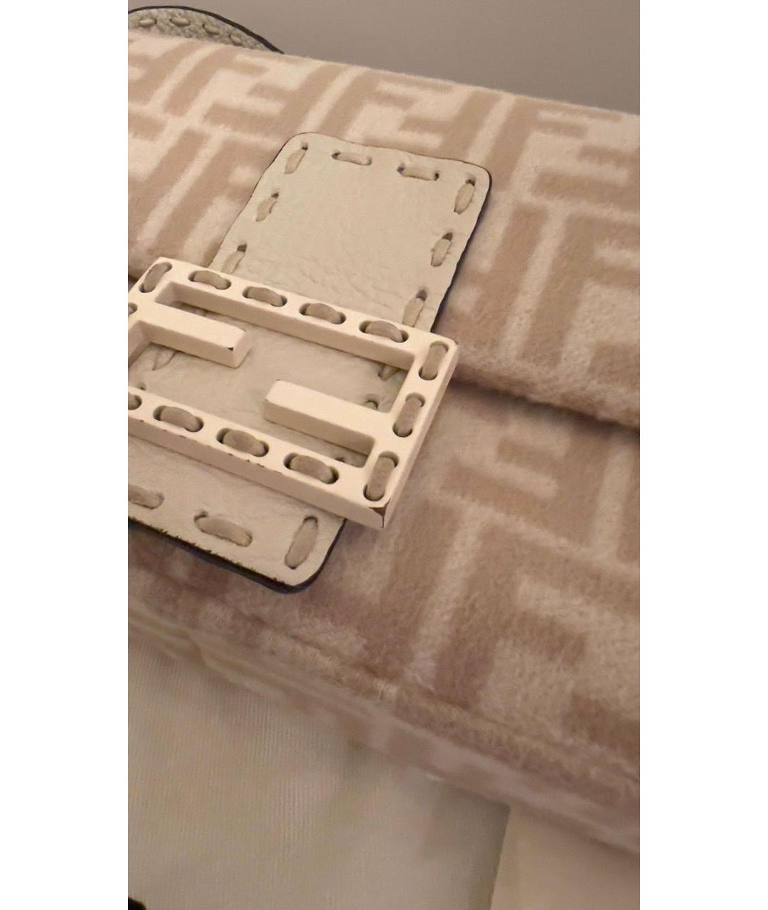 FENDI Бежевая твидовая сумка с короткими ручками, фото 6