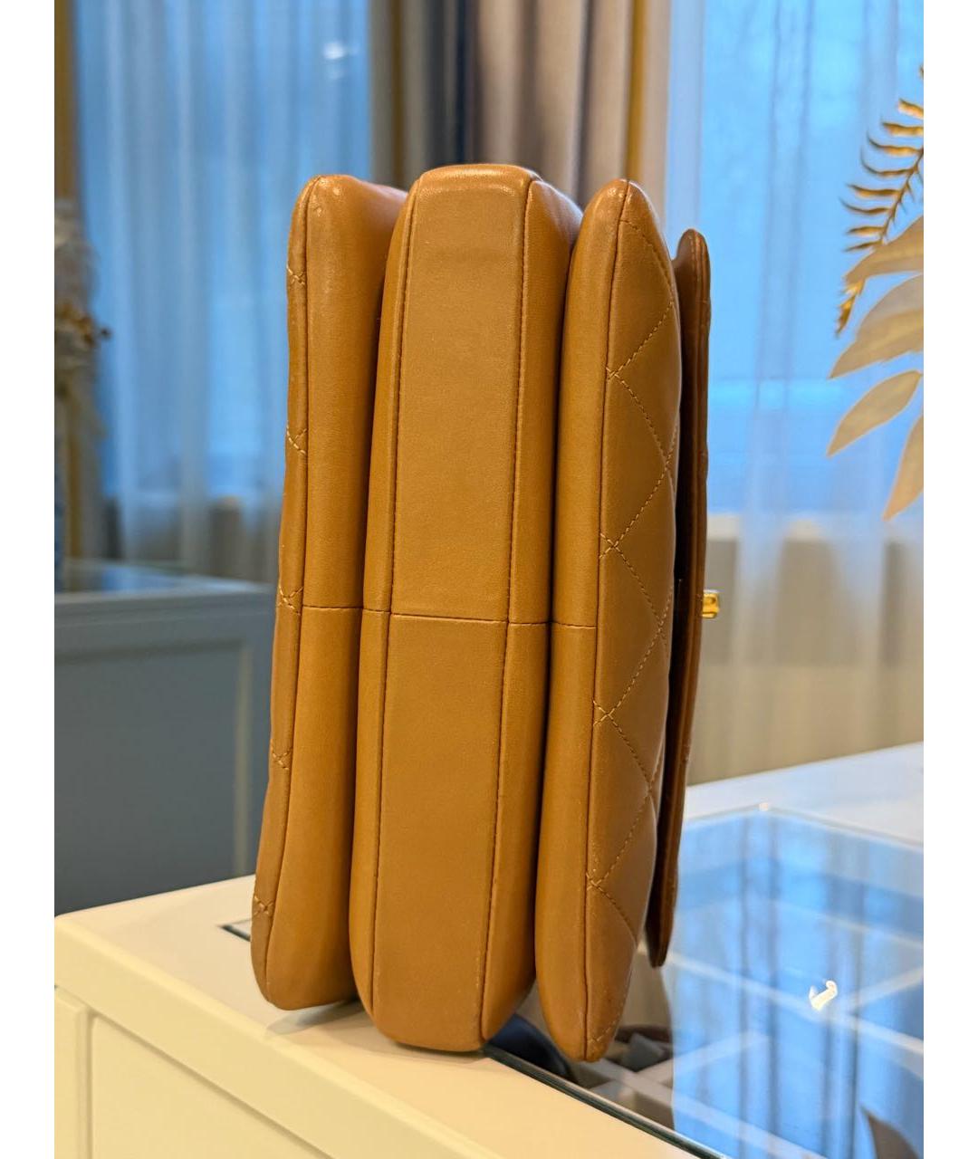 CHANEL Коричневая кожаная сумка с короткими ручками, фото 6