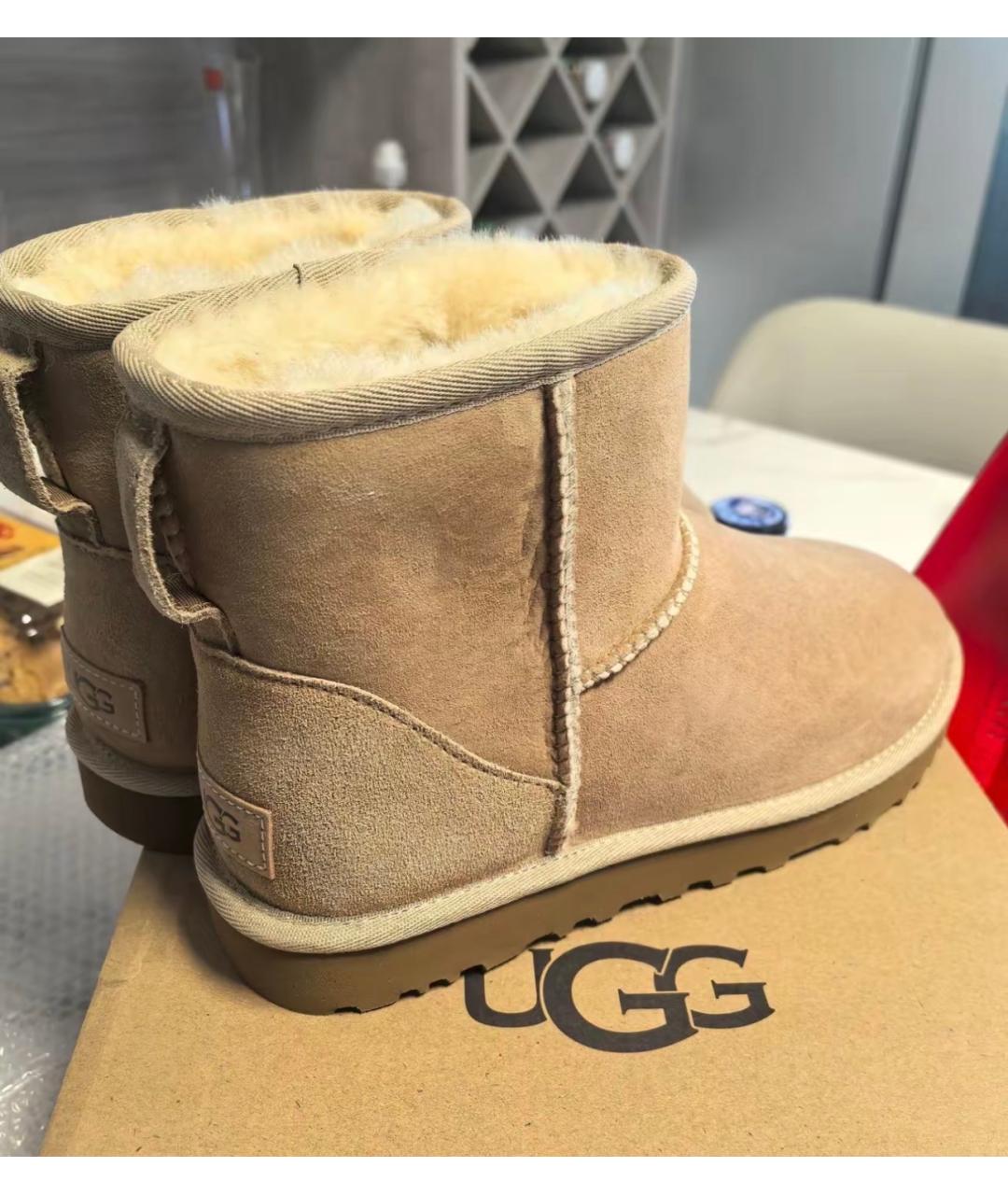 UGG AUSTRALIA Бежевые замшевые ботинки, фото 5