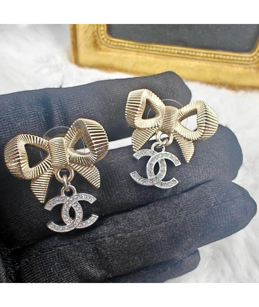 CHANEL Золотые металлические серьги, фото 4