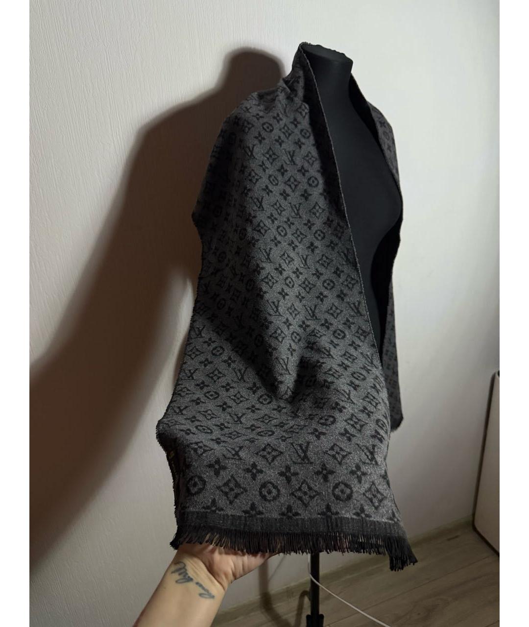 LOUIS VUITTON Антрацитовый шерстяной шарф, фото 6