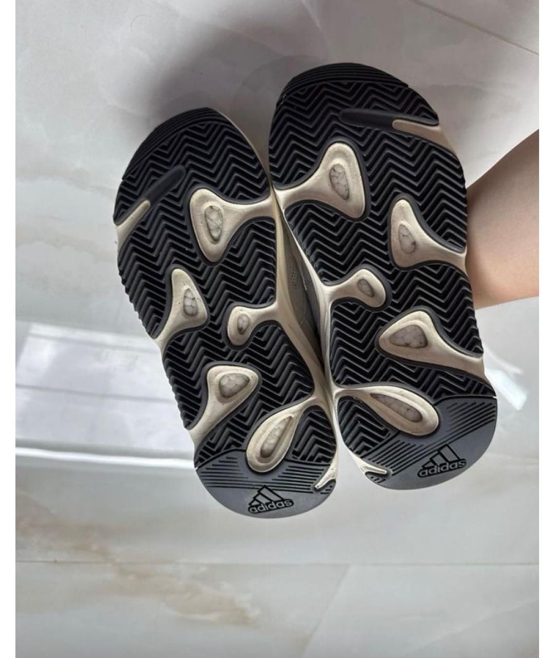 ADIDAS YEEZY Серые замшевые низкие кроссовки / кеды, фото 4