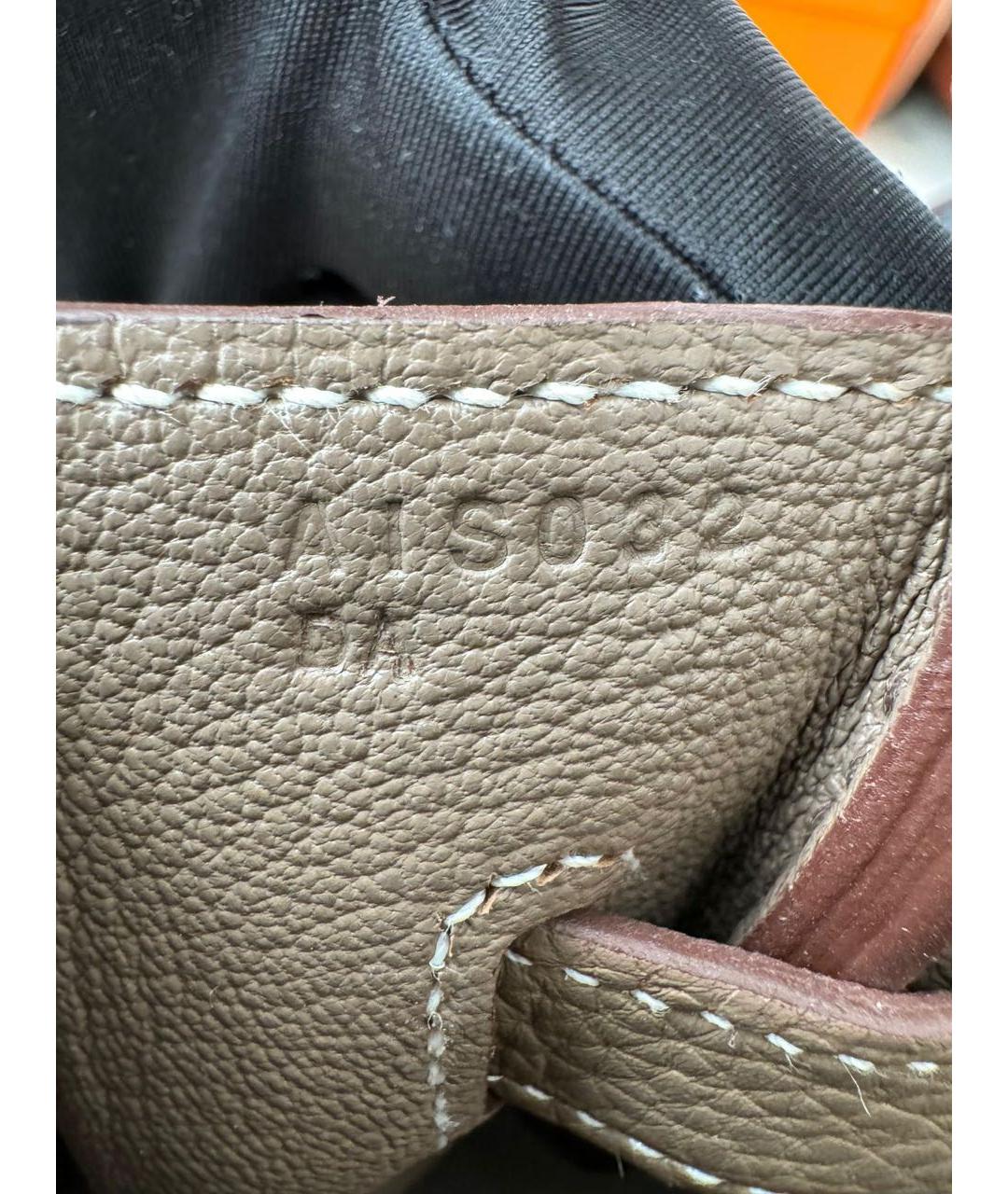 HERMES Серая кожаная сумка с короткими ручками, фото 4