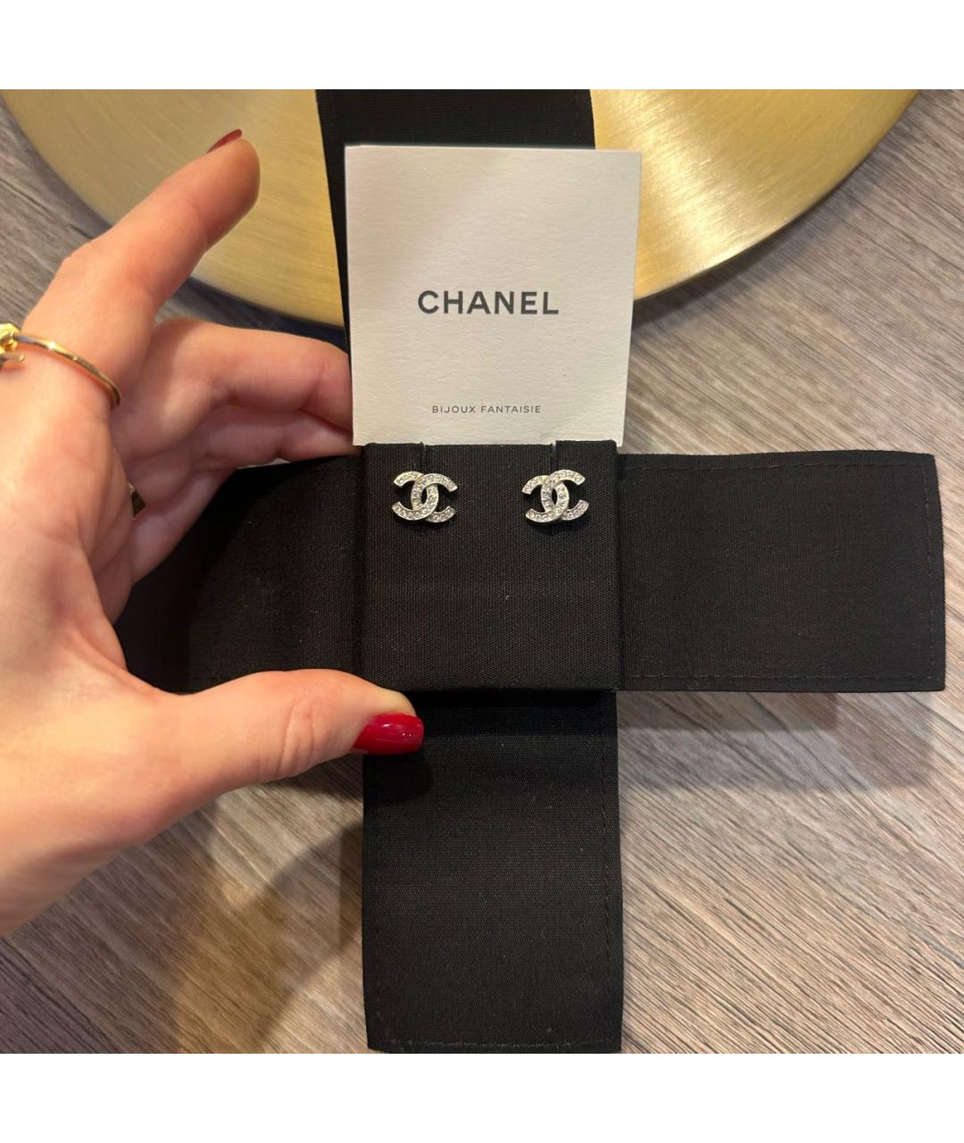 CHANEL Серебряные металлические серьги, фото 2