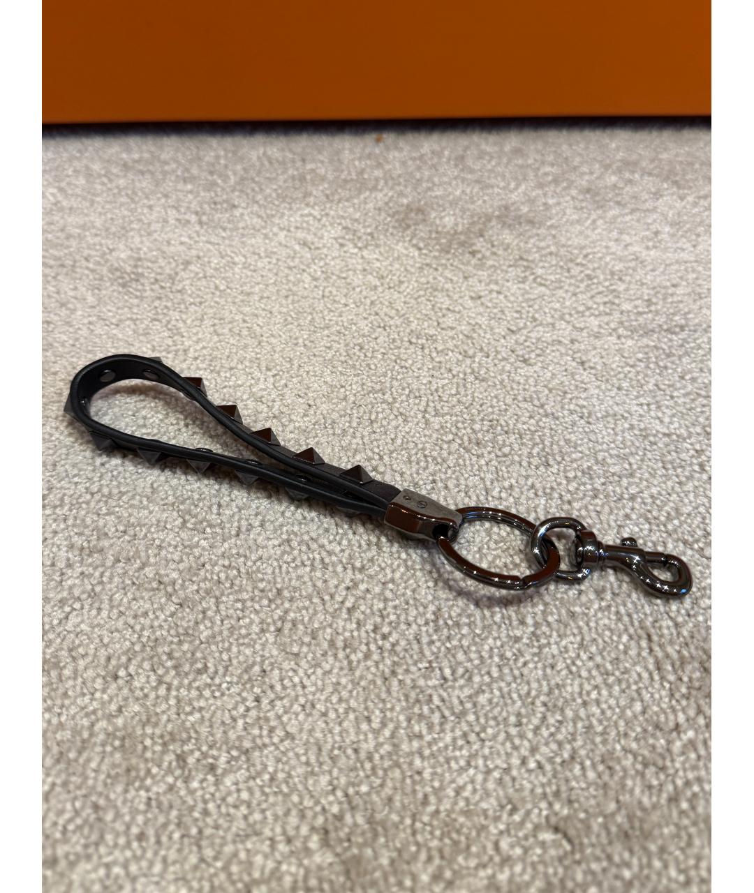 VALENTINO Черный брелок, фото 5