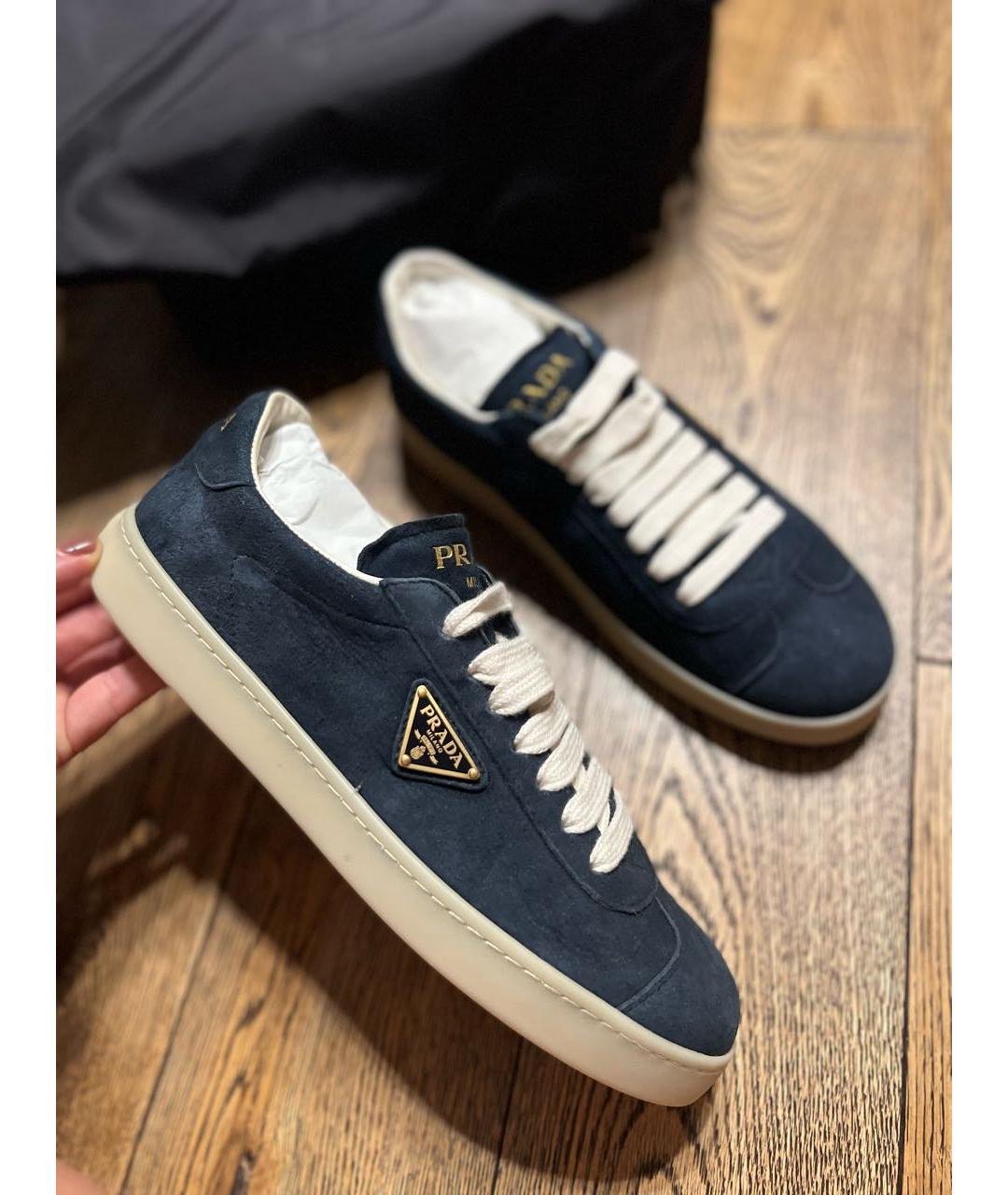 PRADA Темно-синие замшевые кеды, фото 4
