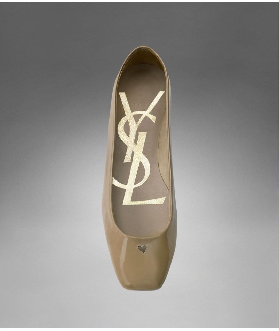 SAINT LAURENT Бежевые балетки из лакированной кожи, фото 6