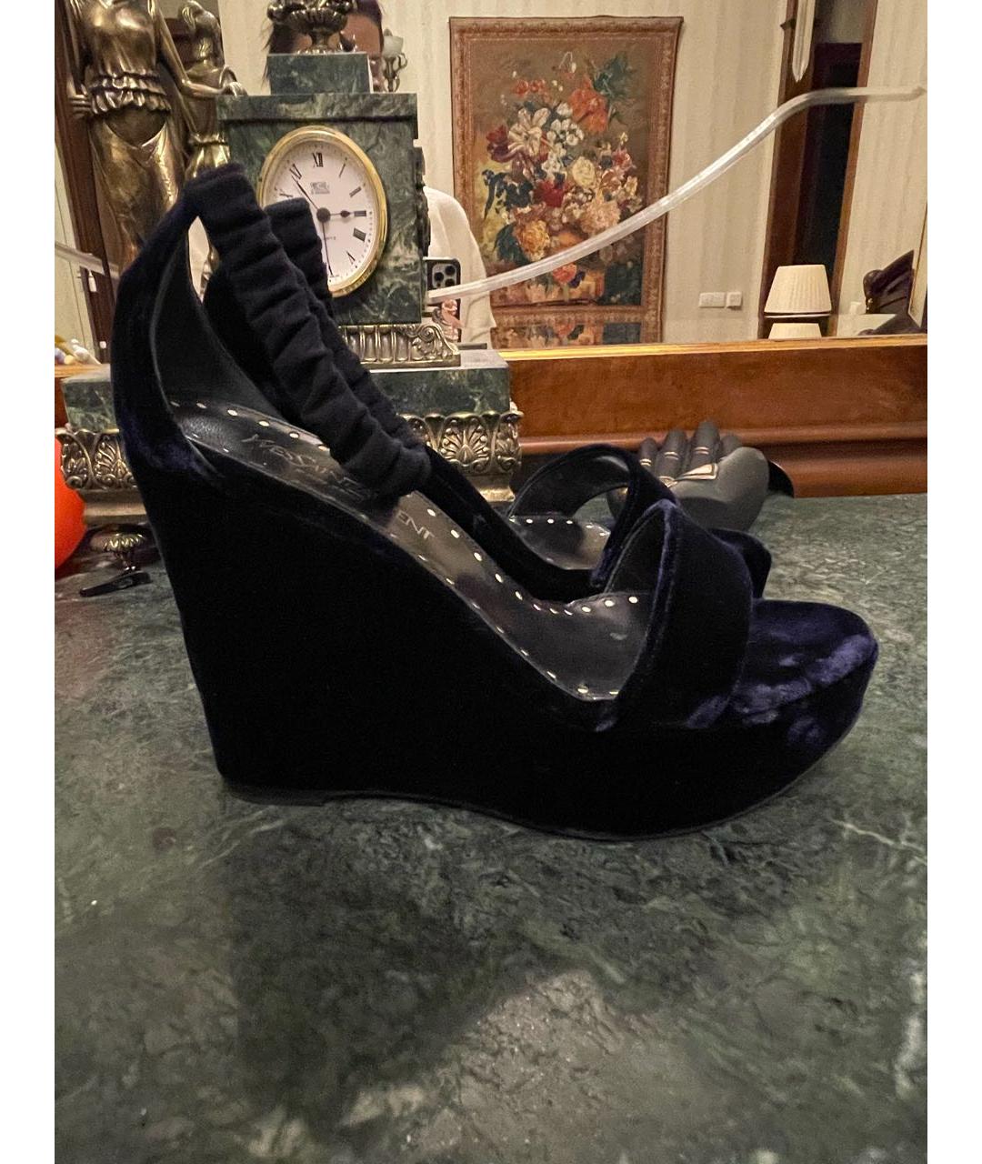 SAINT LAURENT Фиолетовые бархатные босоножки, фото 5