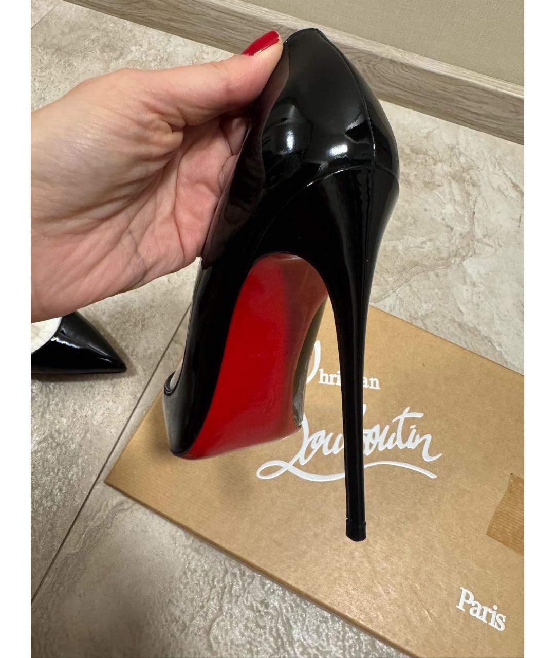 CHRISTIAN LOUBOUTIN Черные туфли из лакированной кожи, фото 3