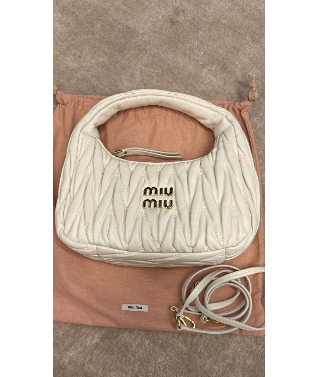 MIU MIU Бежевая кожаная сумка с короткими ручками, фото 5