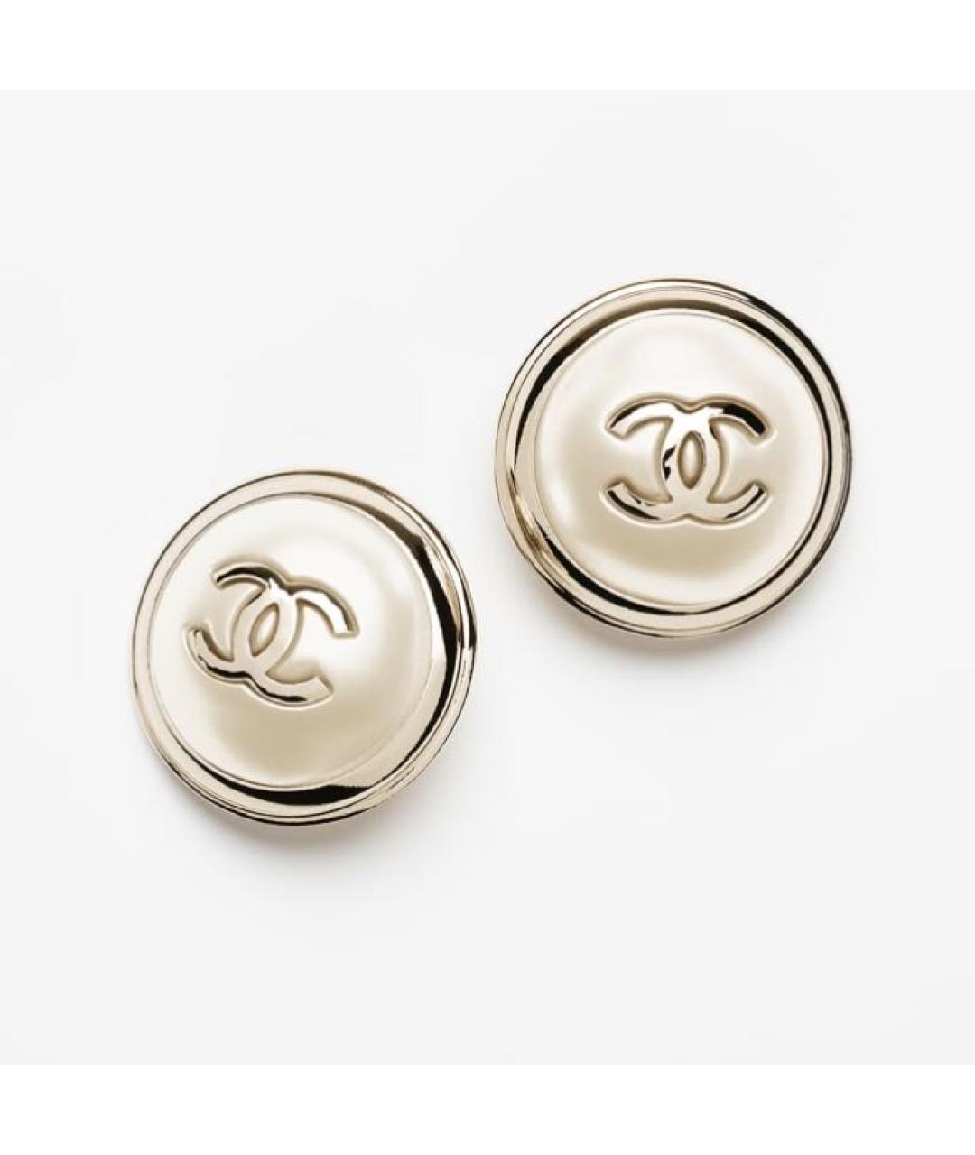 CHANEL Белые металлические клипсы, фото 8