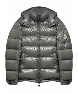 MONCLER Пуховик
