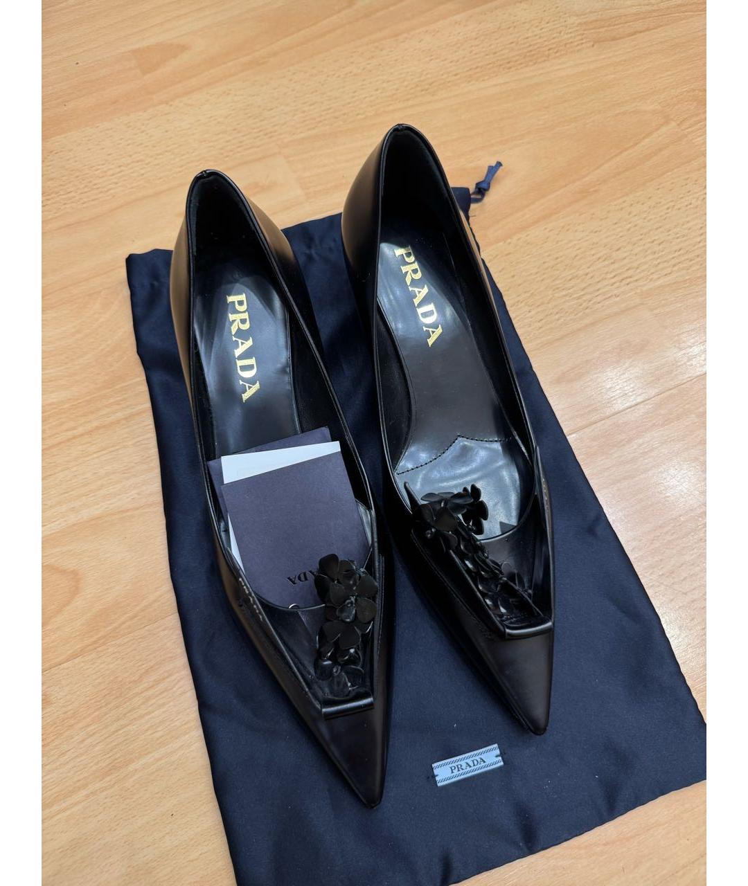 PRADA Черные кожаные лодочки на низком каблуке, фото 6