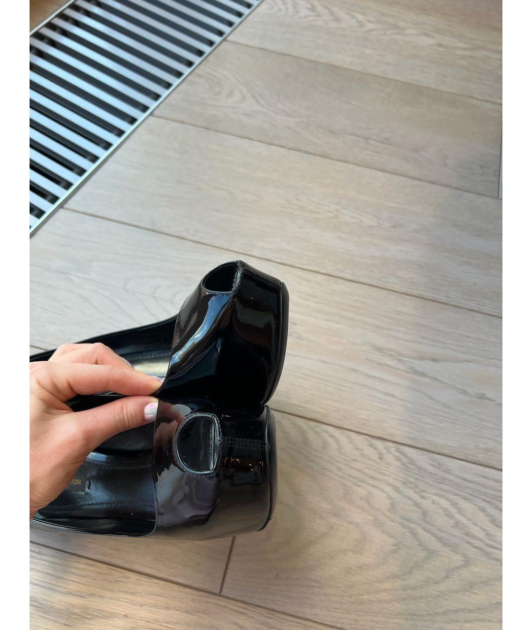 LOUIS VUITTON Черные туфли из лакированной кожи, фото 6
