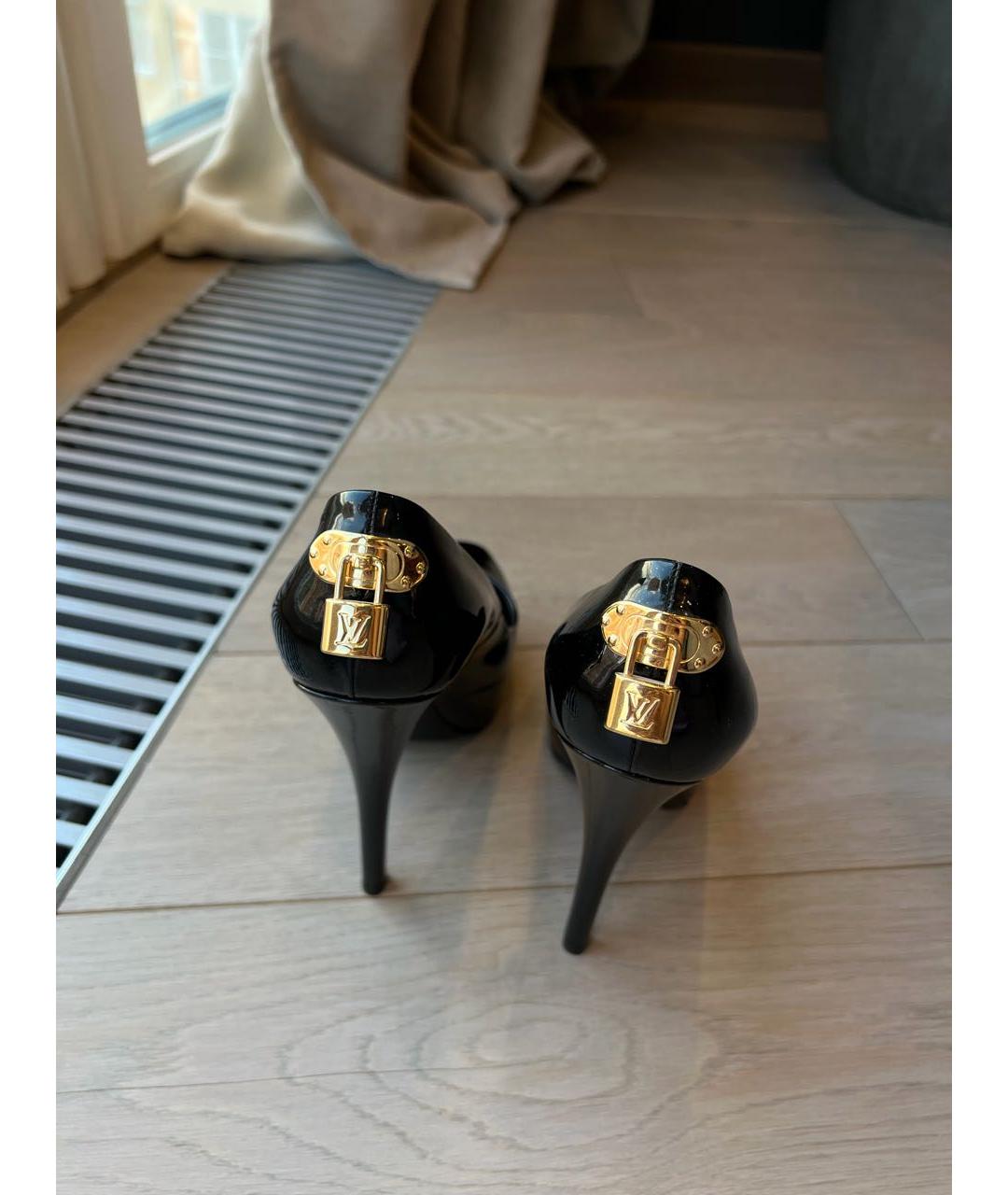 LOUIS VUITTON Черные туфли из лакированной кожи, фото 5