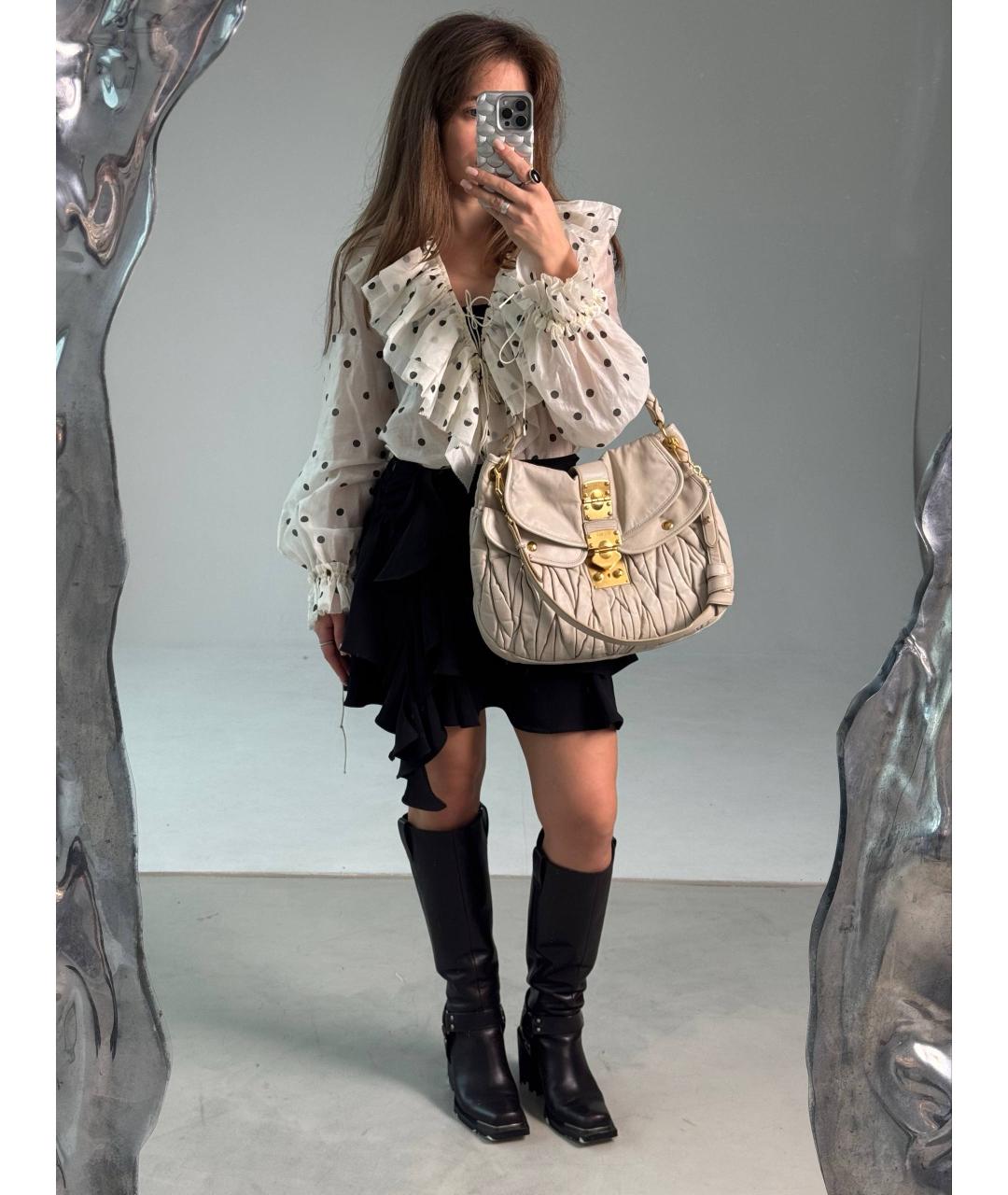 MIU MIU Бежевая кожаная сумка с короткими ручками, фото 5