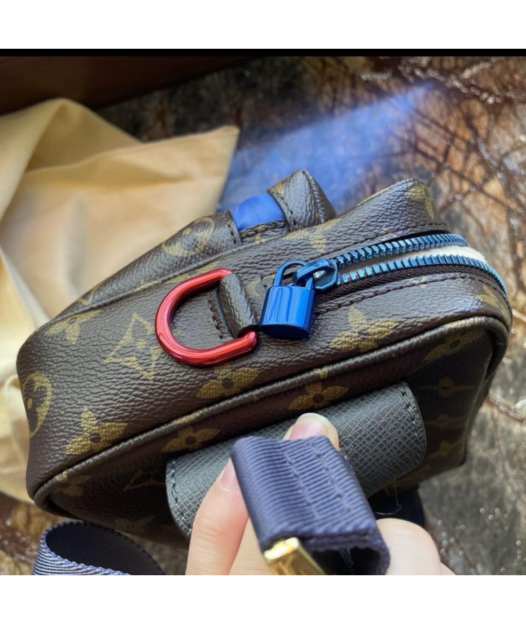 LOUIS VUITTON Коричневая кожаная поясная сумка, фото 7