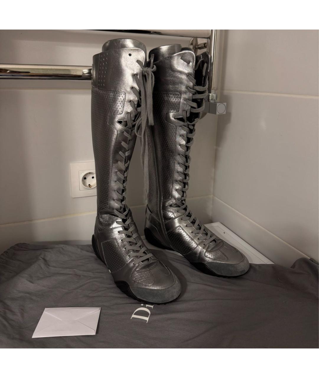 CHRISTIAN DIOR Серебряные кожаные сапоги, фото 5