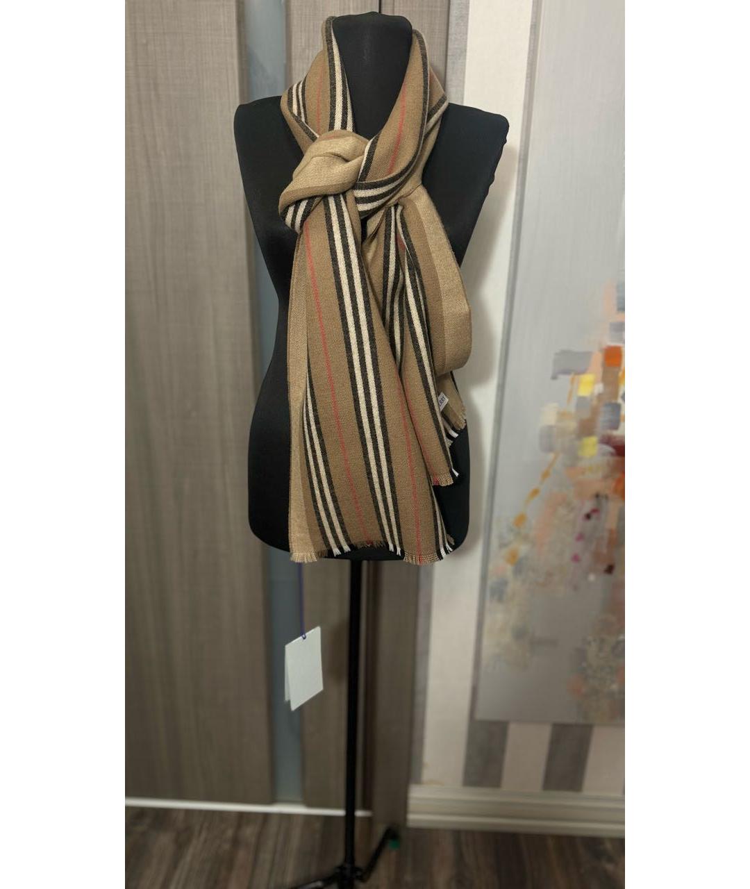 BURBERRY Бежевый шерстяной шарф, фото 9