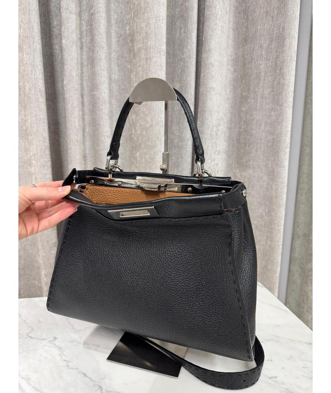 FENDI Черная кожаная сумка через плечо, фото 2