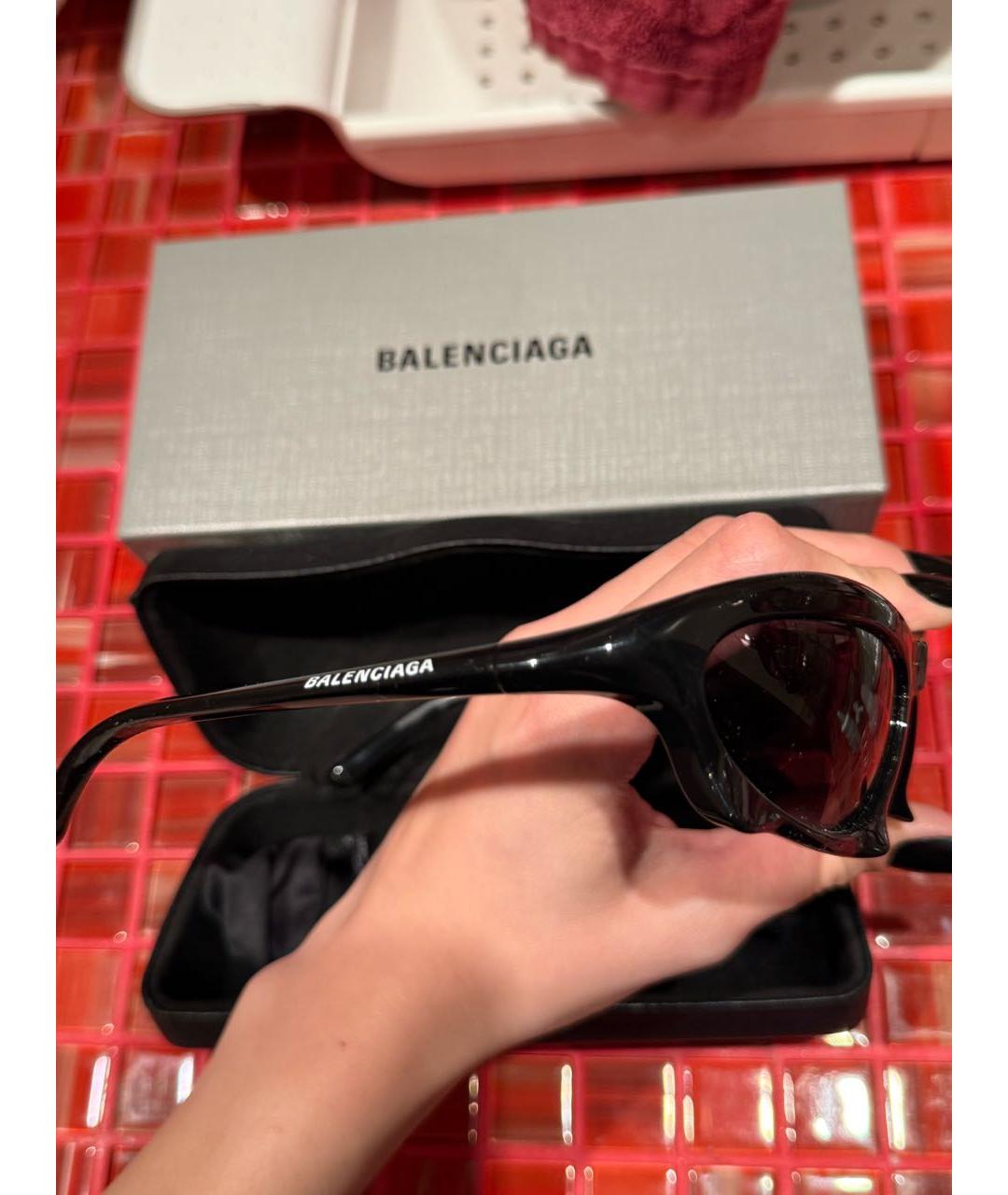 BALENCIAGA Черные пластиковые солнцезащитные очки, фото 3