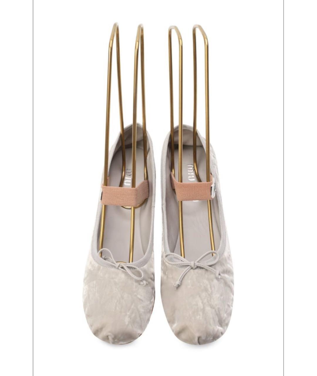 MIU MIU Серые текстильные балетки, фото 2