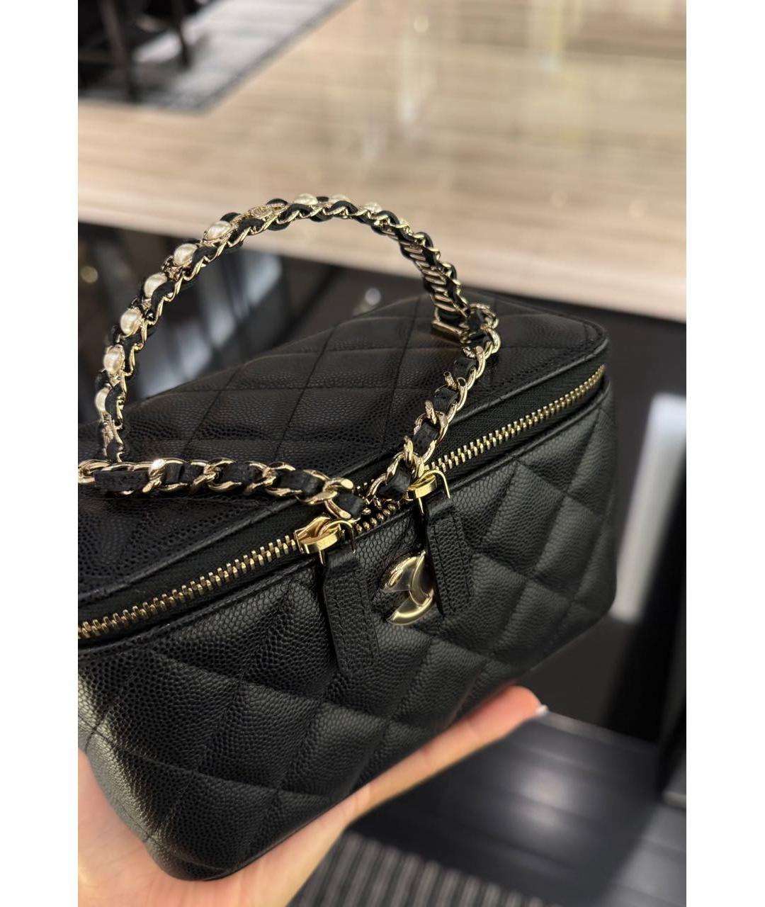 CHANEL Черная кожаная сумка через плечо, фото 2