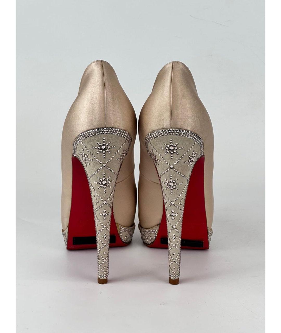 CHRISTIAN LOUBOUTIN Бежевые текстильные туфли, фото 4