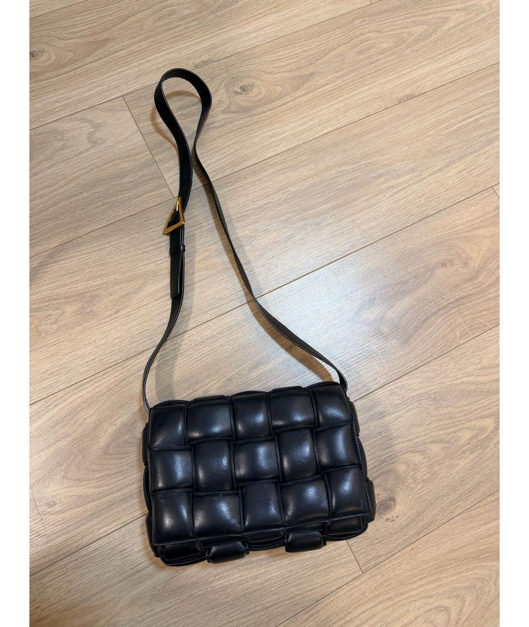 BOTTEGA VENETA Черная кожаная сумка через плечо, фото 6