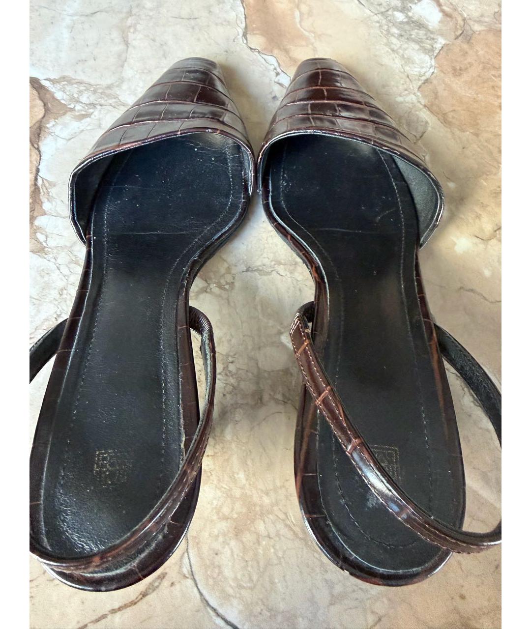 TOTEME Коричневые кожаные босоножки, фото 3