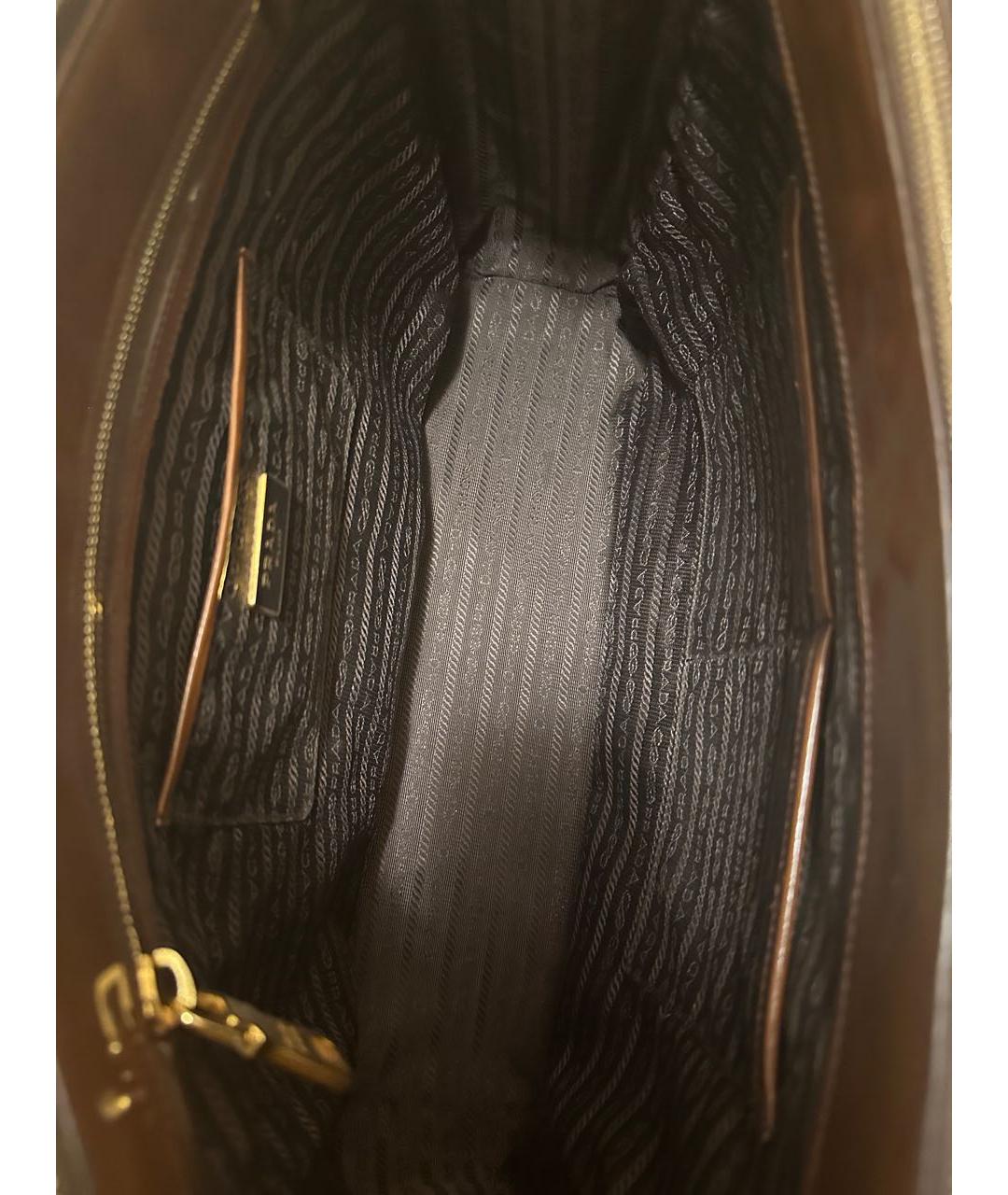 PRADA Коричневая кожаная сумка с короткими ручками, фото 8