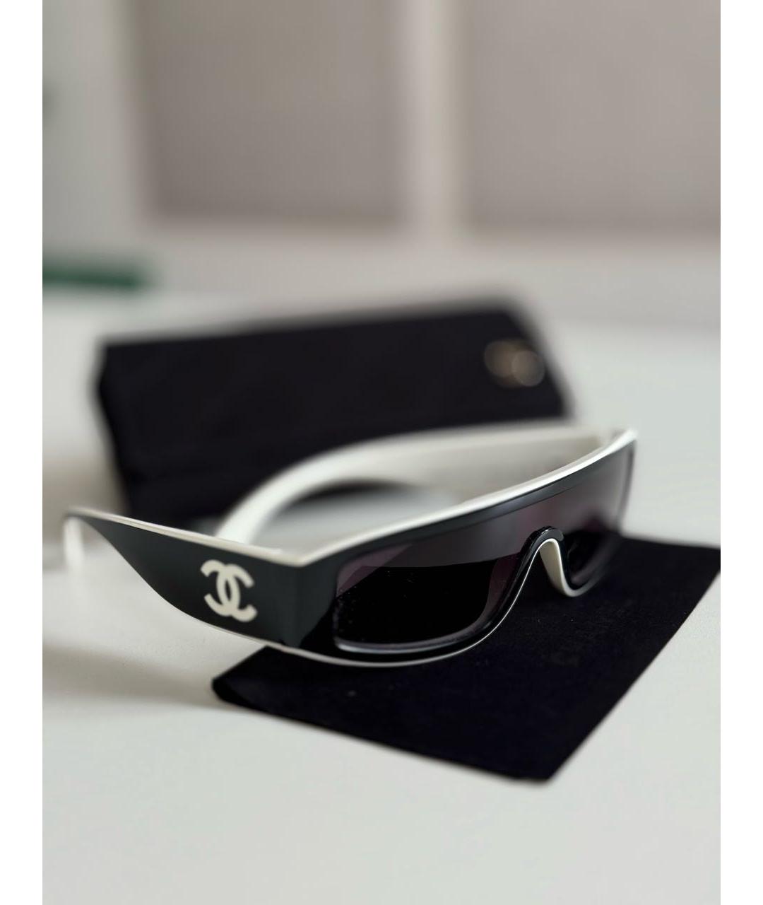 CHANEL Черные пластиковые солнцезащитные очки, фото 3
