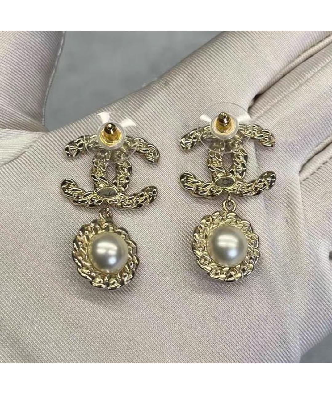 CHANEL Золотые металлические серьги, фото 5