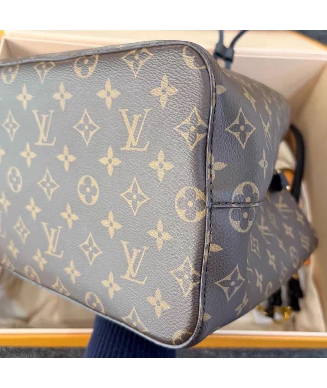LOUIS VUITTON Коричневая сумка через плечо из искусственной кожи, фото 6