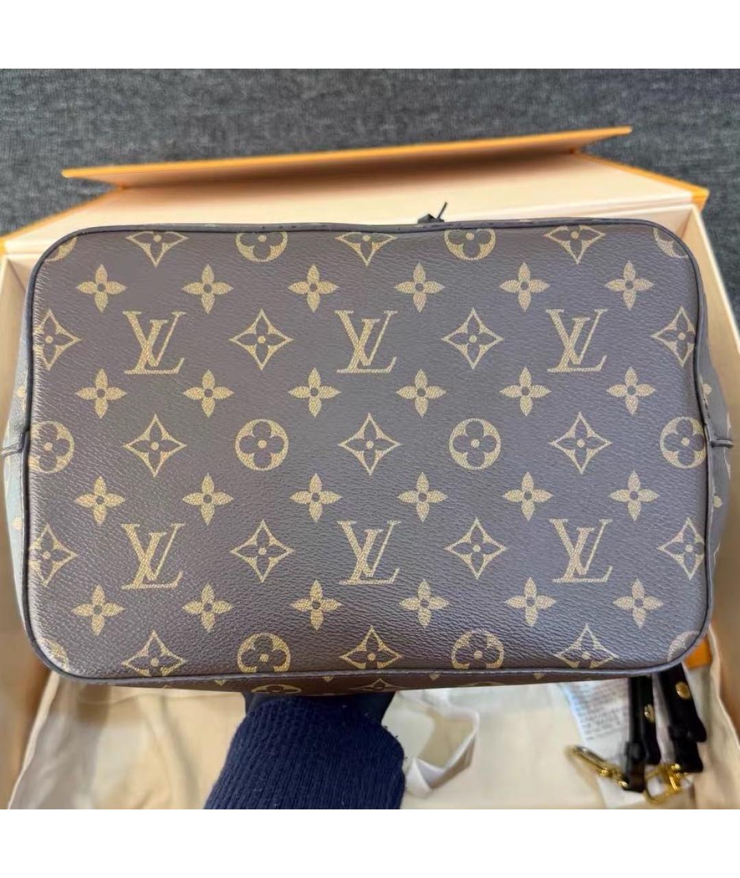 LOUIS VUITTON Коричневая сумка через плечо из искусственной кожи, фото 5