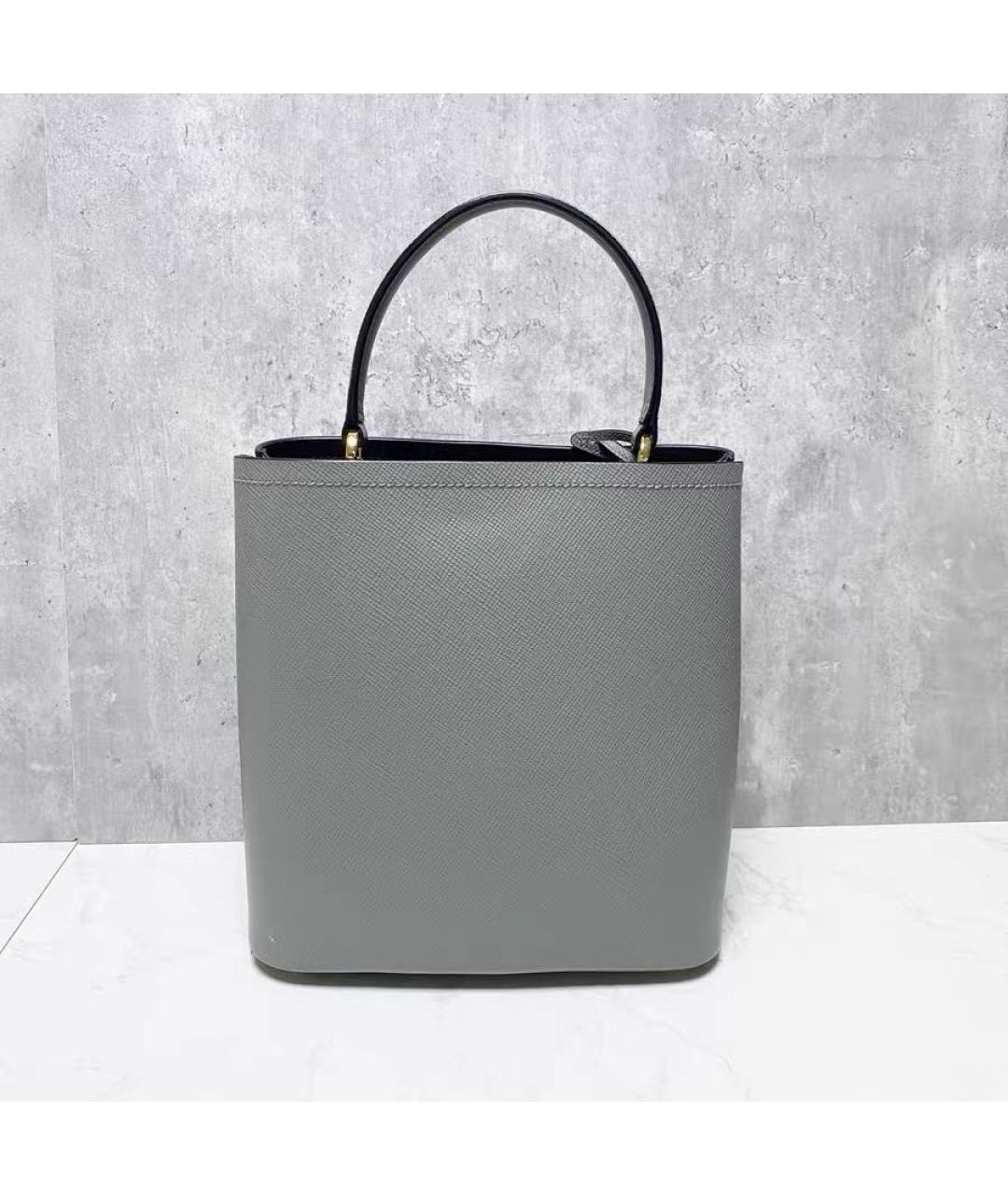 PRADA Серая кожаная сумка через плечо, фото 4