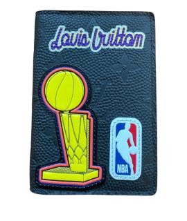 LOUIS VUITTON Кардхолдер