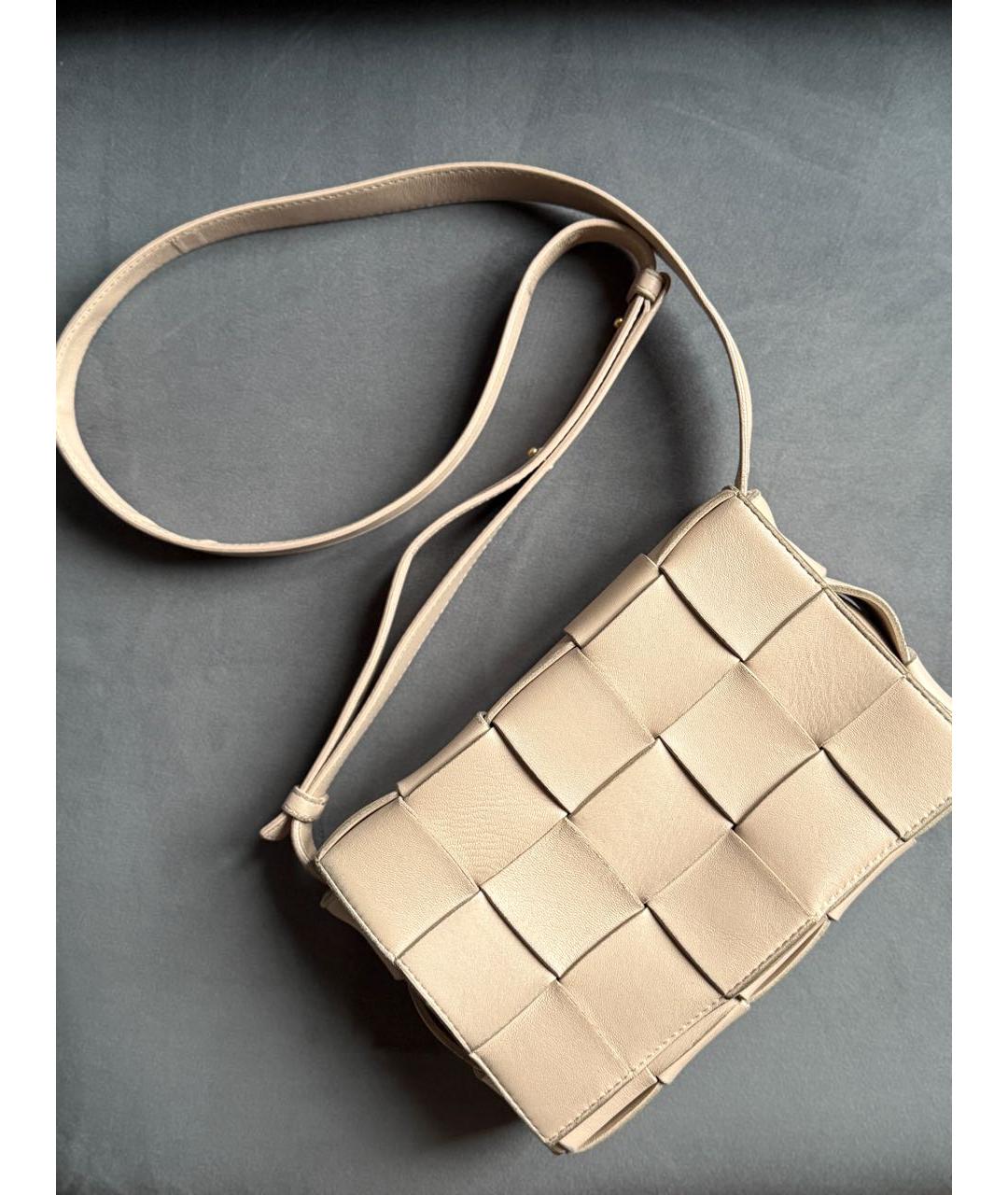 BOTTEGA VENETA Бежевая кожаная сумка через плечо, фото 2