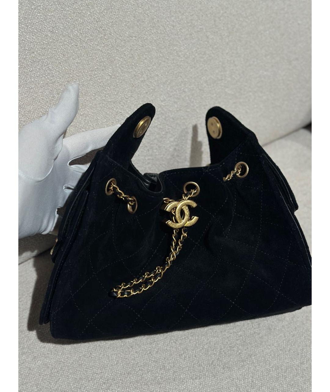 CHANEL Черная замшевая сумка через плечо, фото 3
