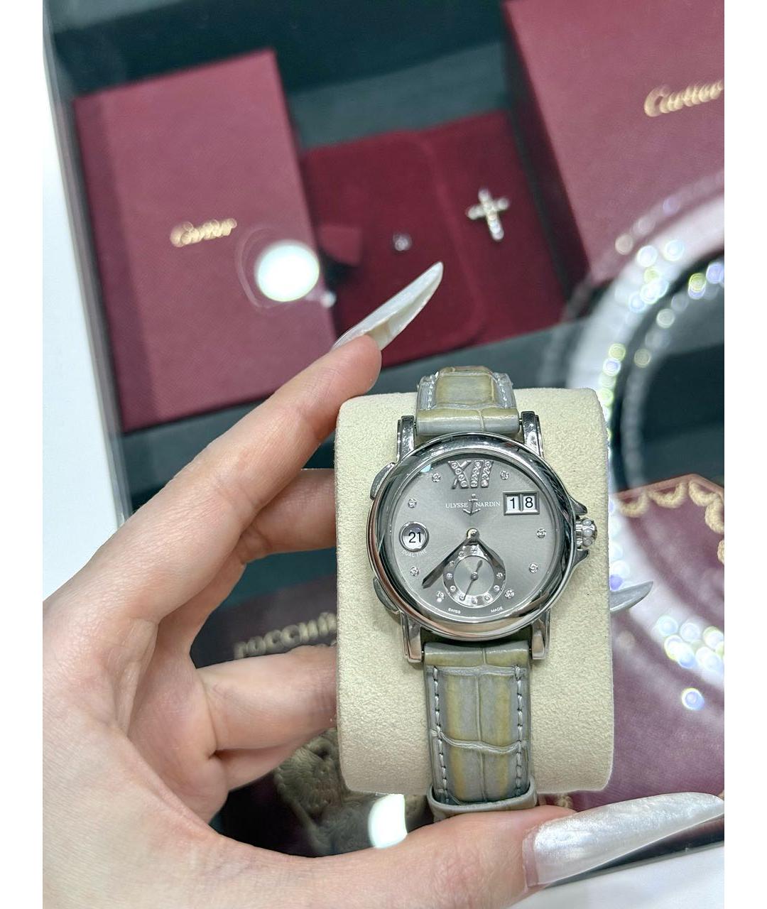 Ulysse Nardin Серые часы из экзотической кожи, фото 2