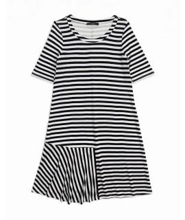 WEEKEND MAX MARA Повседневное платье