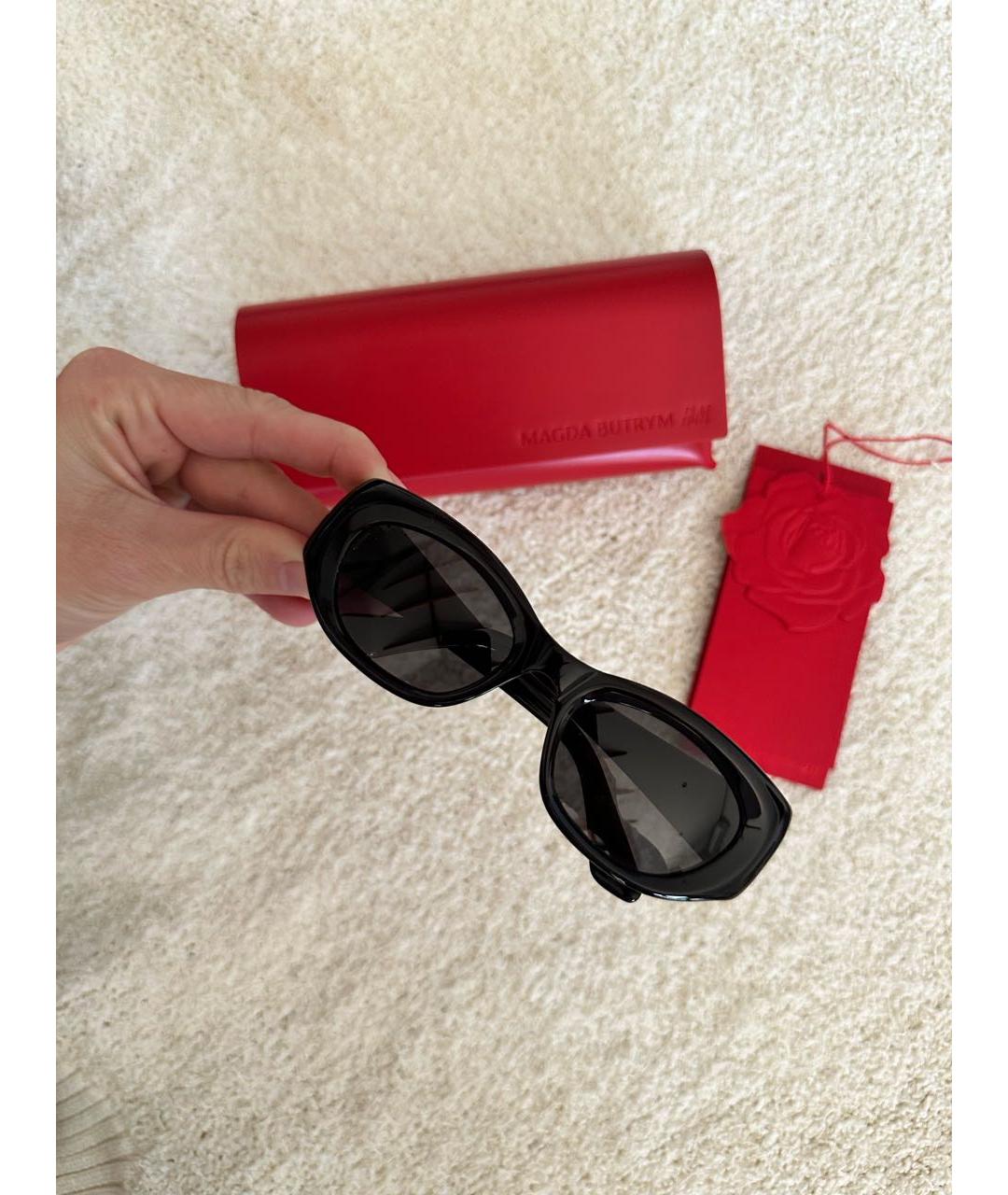 MAGDA BUTRYM Черные пластиковые солнцезащитные очки, фото 5
