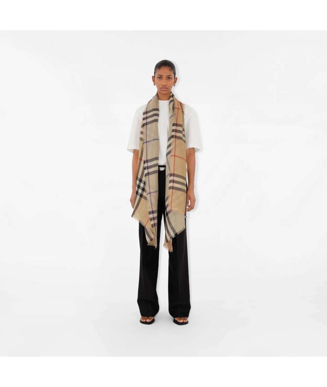 BURBERRY Бежевый шерстяной шарф, фото 3