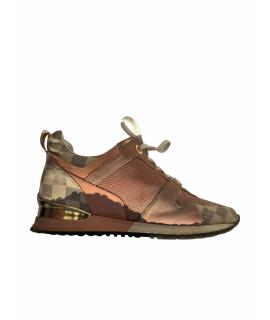LOUIS VUITTON Кроссовки