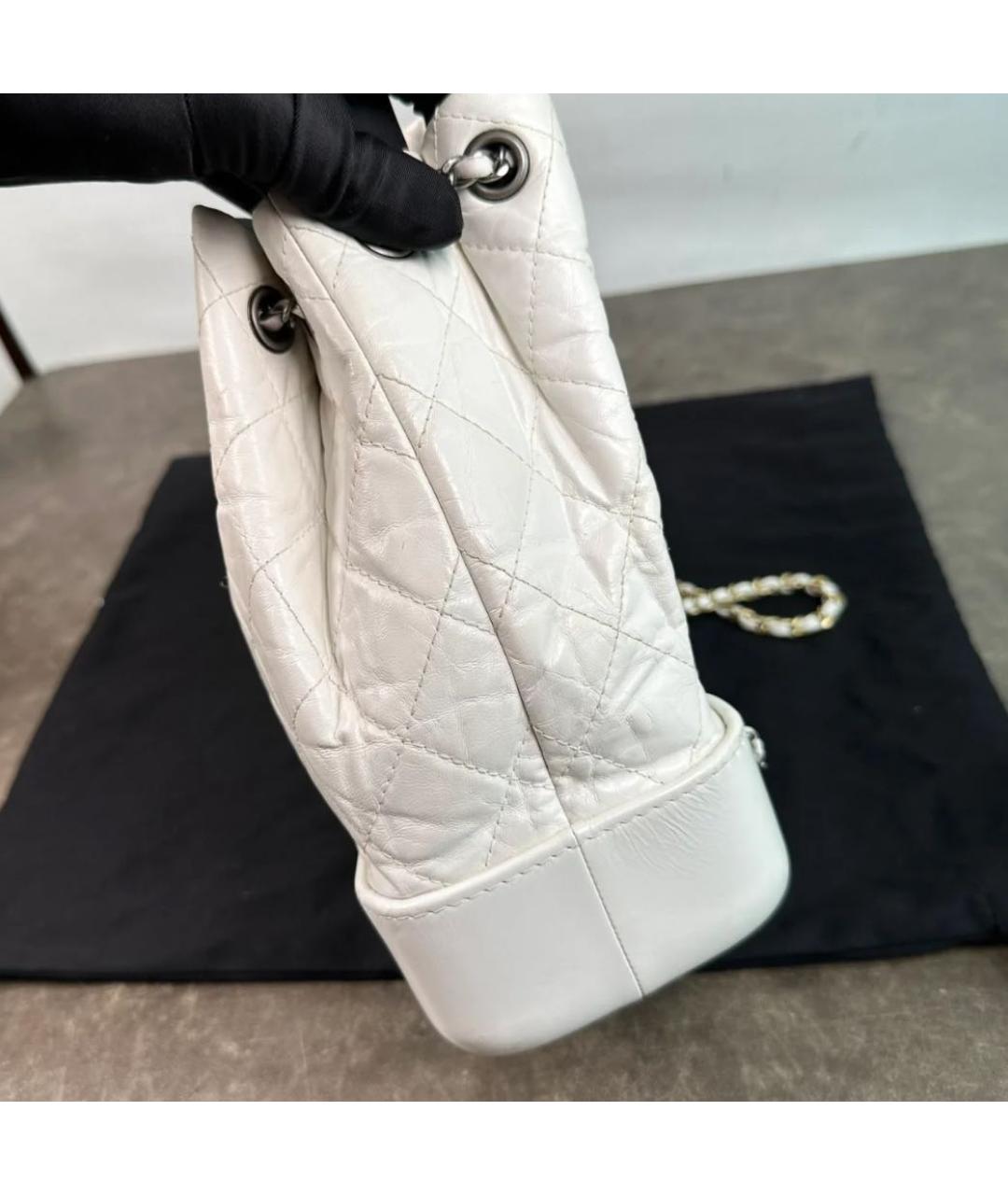 CHANEL Белый кожаный рюкзак, фото 3