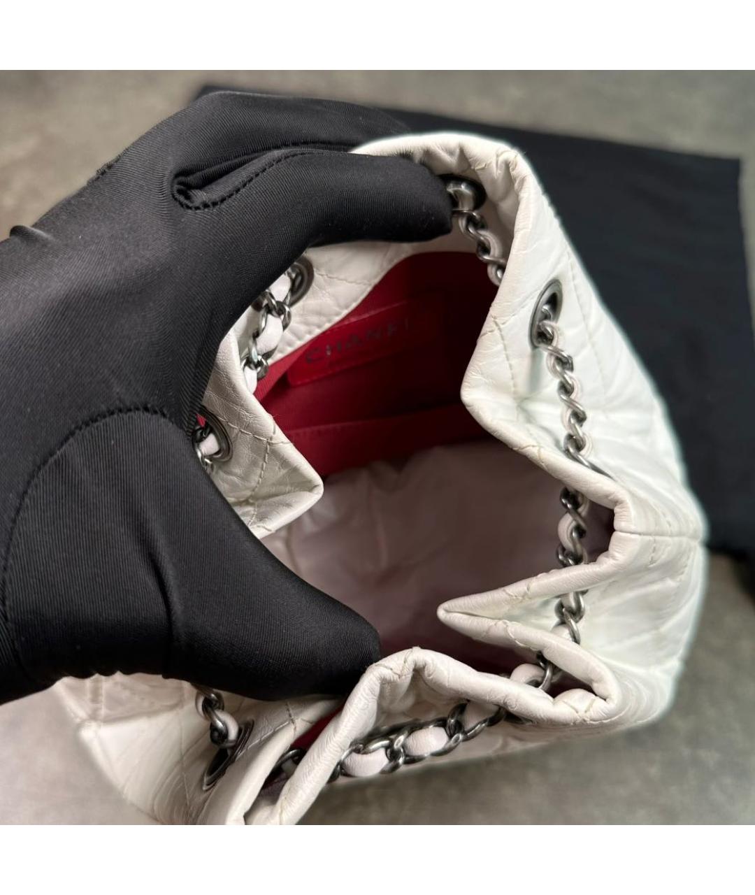 CHANEL Белый кожаный рюкзак, фото 5