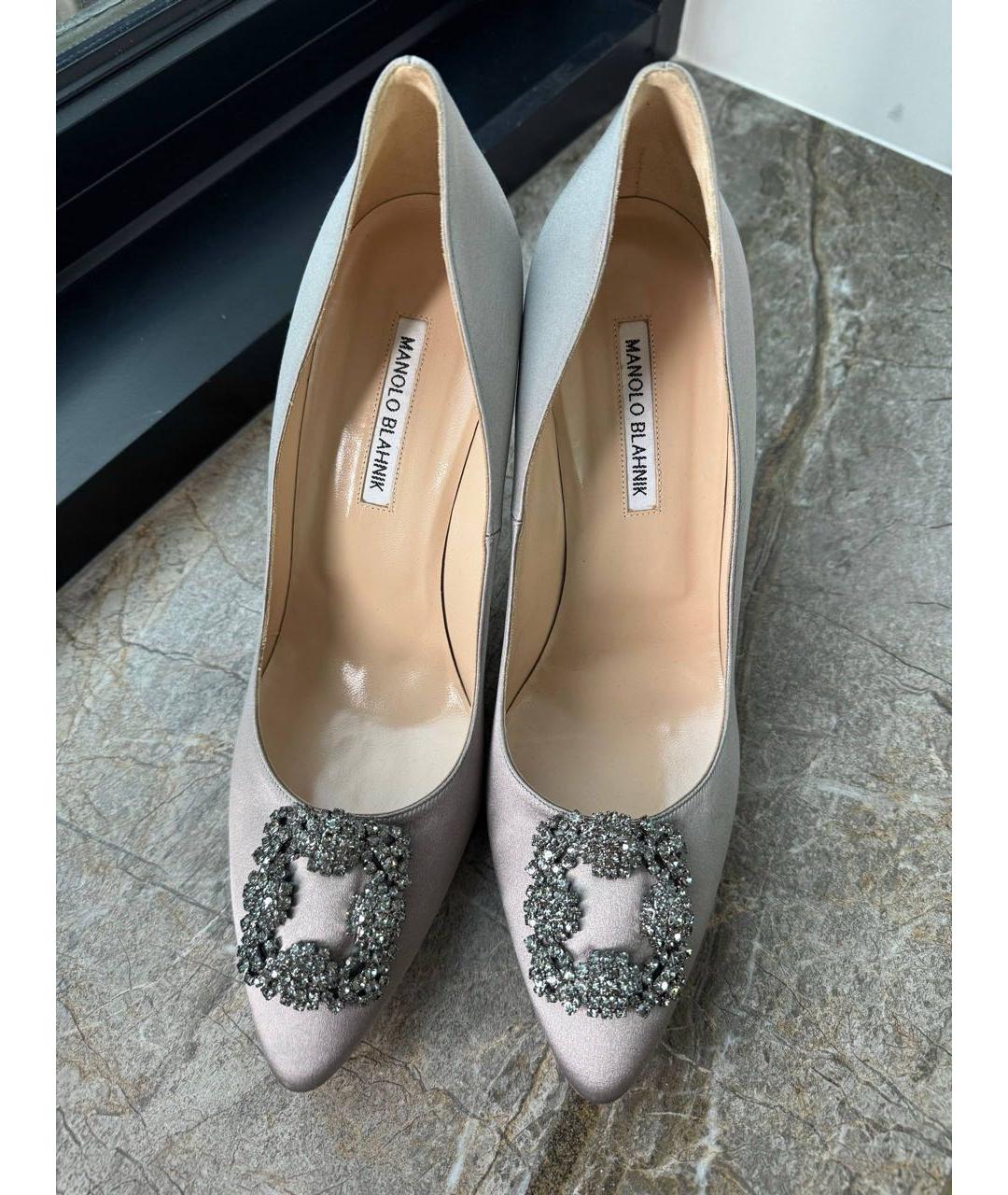 MANOLO BLAHNIK Серебряные текстильные туфли, фото 3