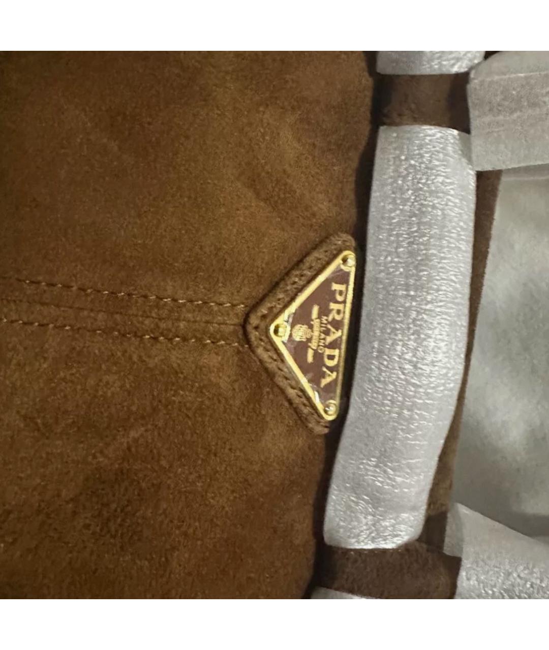 PRADA Коричневая замшевая сумка с короткими ручками, фото 5